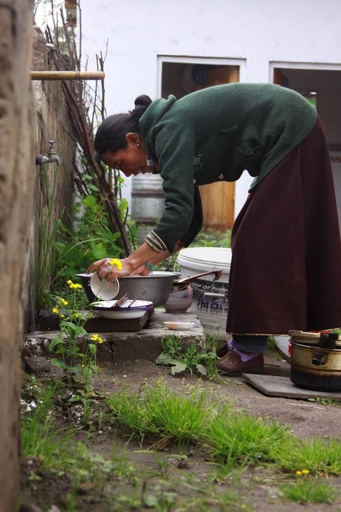 She is always busy with all kinds of house works.