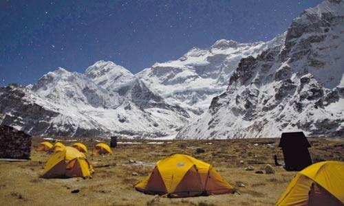 Pangpema camp at Mount Kanchenjunga.【 Photo: Kyle Yeates】 It