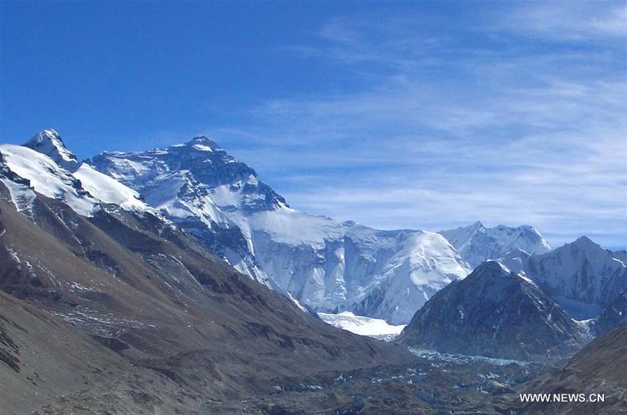 Photo taken on Nov. 20, 2015 shows a distant view of Mount Qomolangma, the highest peak in the world which stands at an altitude of 8844.43 meters, in southwest China