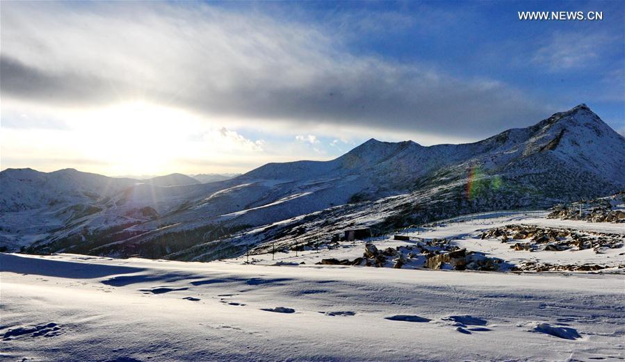 Fascinating mountain scenery of Nyingchi Prefecture in China's Tibet