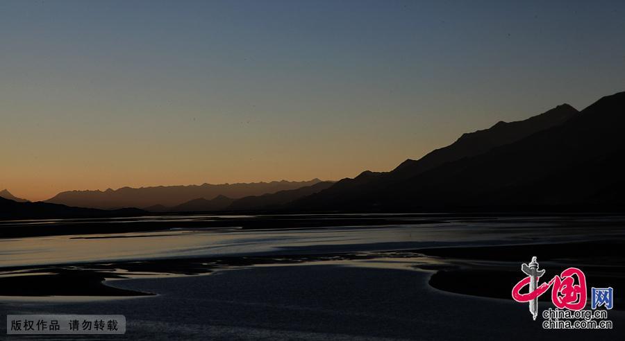 Amazing scenery of Yarlung Zangbo River