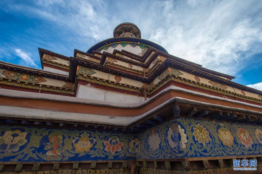 Palcho Monastery, also called Palkhor Monastery is a typical combined building with stupa and temple, and quite different from other Tibetan monasteries in more aspects. By housing three sects of Sakyapa, Kadampa and Gelugpa together, it has a hard-won lenient tolerance amongst the Tibetan sects to balance them well. Therefore, the design and layout of Palhor Monastery is a synthesis of the three sects to combine different structural Zhacangs (room for monks), enshrined deities and more integrated Tibetan Buddhist Culture. What is more, the Myriad Buddha Stupa (or Palcho Kumbum) as a powerful Buddhist symbol and a calling card, making Palcho Monastery becomes more attractive and special.