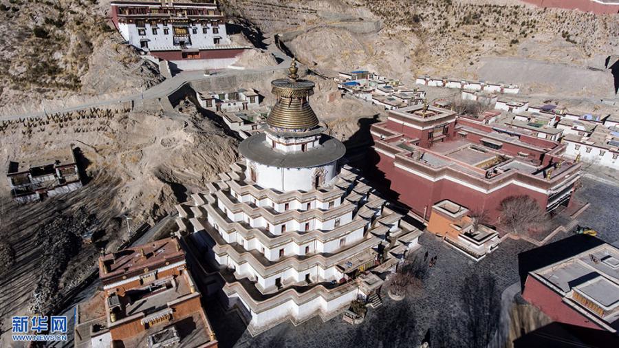 Palcho Monastery, also called Palkhor Monastery is a typical combined building with stupa and temple, and quite different from other Tibetan monasteries in more aspects. By housing three sects of Sakyapa, Kadampa and Gelugpa together, it has a hard-won lenient tolerance amongst the Tibetan sects to balance them well. Therefore, the design and layout of Palhor Monastery is a synthesis of the three sects to combine different structural Zhacangs (room for monks), enshrined deities and more integrated Tibetan Buddhist Culture. What is more, the Myriad Buddha Stupa (or Palcho Kumbum) as a powerful Buddhist symbol and a calling card, making Palcho Monastery becomes more attractive and special.