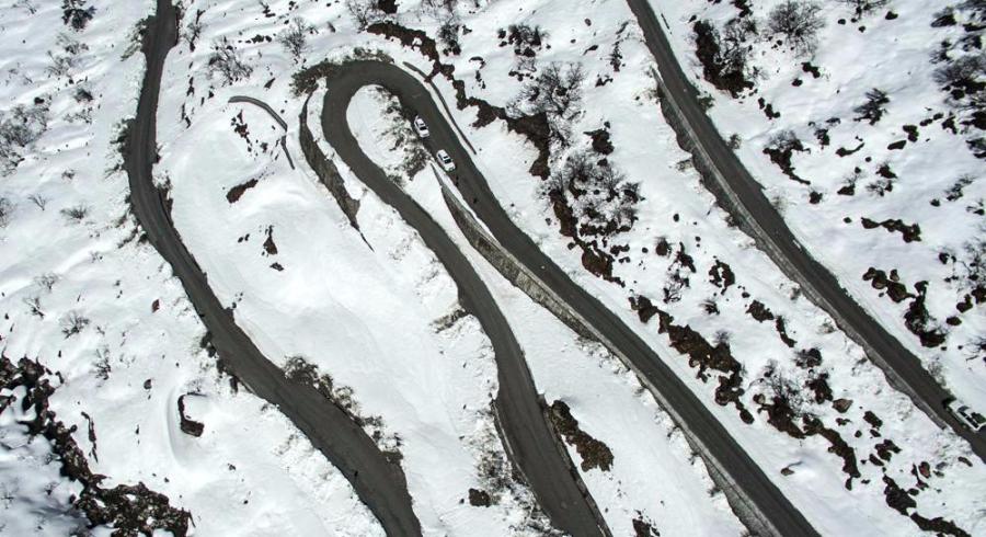 On Oct. 31, 2017, Metog Highway of Tibet linking Medog with its neighboring Bome County officially opened to traffic, which marks the end of the history that there is still counties without highway in China. The overall length of Metog Highway is 117.3 kilometers. Photo shows the bird’s eye view of Metog Highway in southwest China’s Tibet Autonomous Region, March 29, 2017.