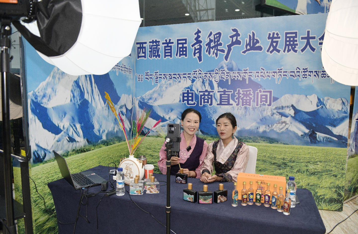 d49b6cc249664dbf981bd7cb169c40fa.jpg