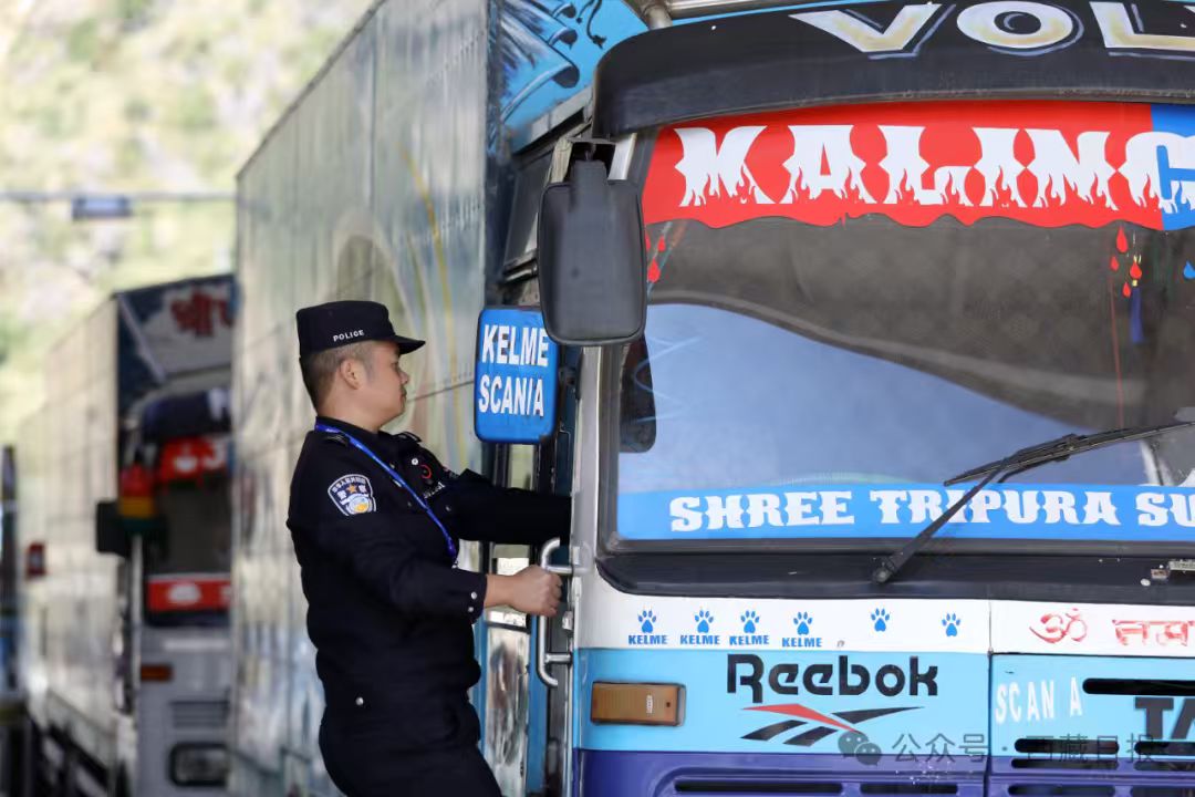 41d76e4d09029cd2c2c87065a23504b4.jpg 41d76e4d09029cd2c2c87065a23504b4.jpg