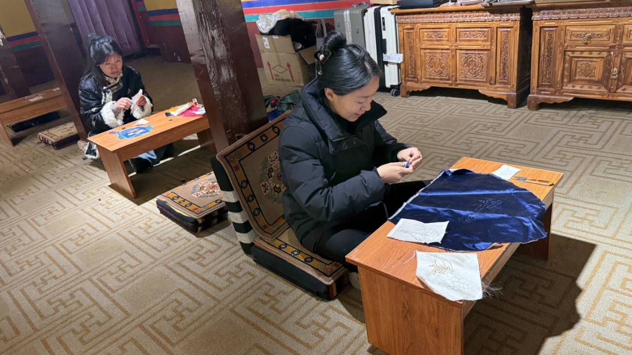 3d47bfbb348f7eb003d87de214b7649d.jpg 3d47bfbb348f7eb003d87de214b7649d.jpg